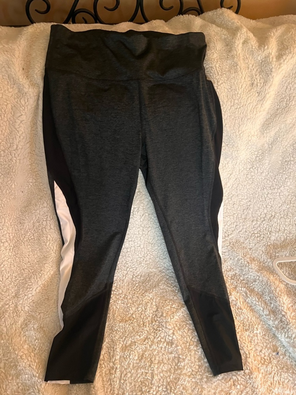 Xersion Dark Gray and Yellow High-Rise Leggings